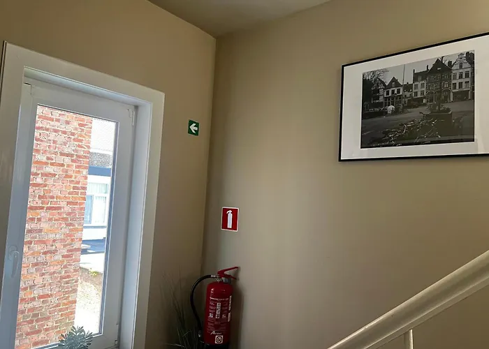 Holiday House With Private Jaccuzi