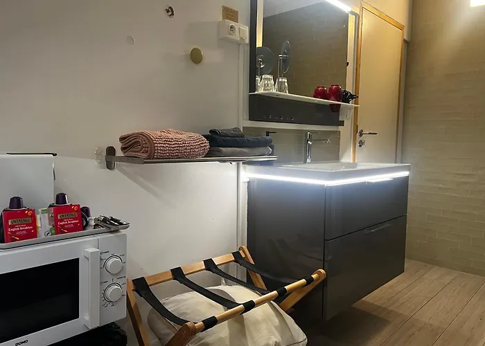 Holiday House With Private Jaccuzi Leuven